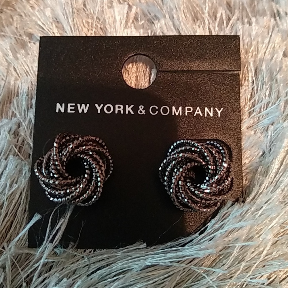 Dark Gray Knotted Earrings - Brand New